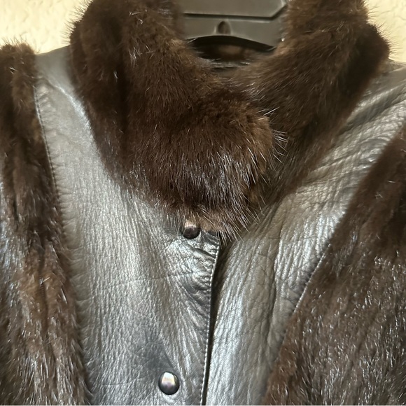 Vintage Weiss 80’s Mink & Leather Jacket or Vest - Picture 8 of 15
